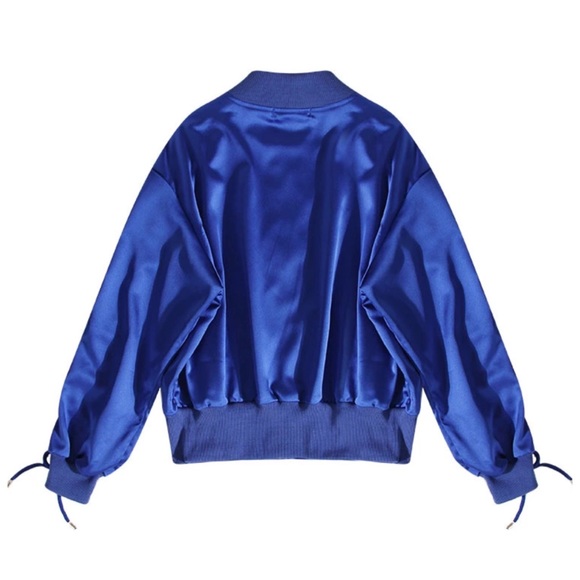 🍁Blue Satin Open Tie Sleeve Jacket - Picture 2 of 6